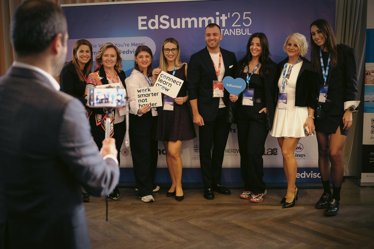 EdSummit Istanbul group